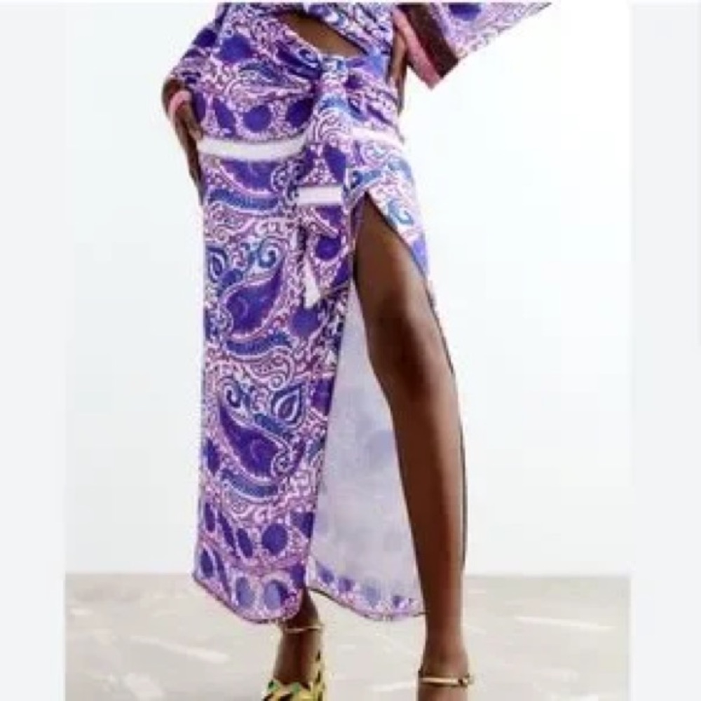 {ZARA} Paisley Knot Front Beaded Trim Maxi Skirt - Womens XS - NWT